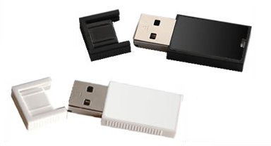 uncapped SB Memory Sticks in Black and White